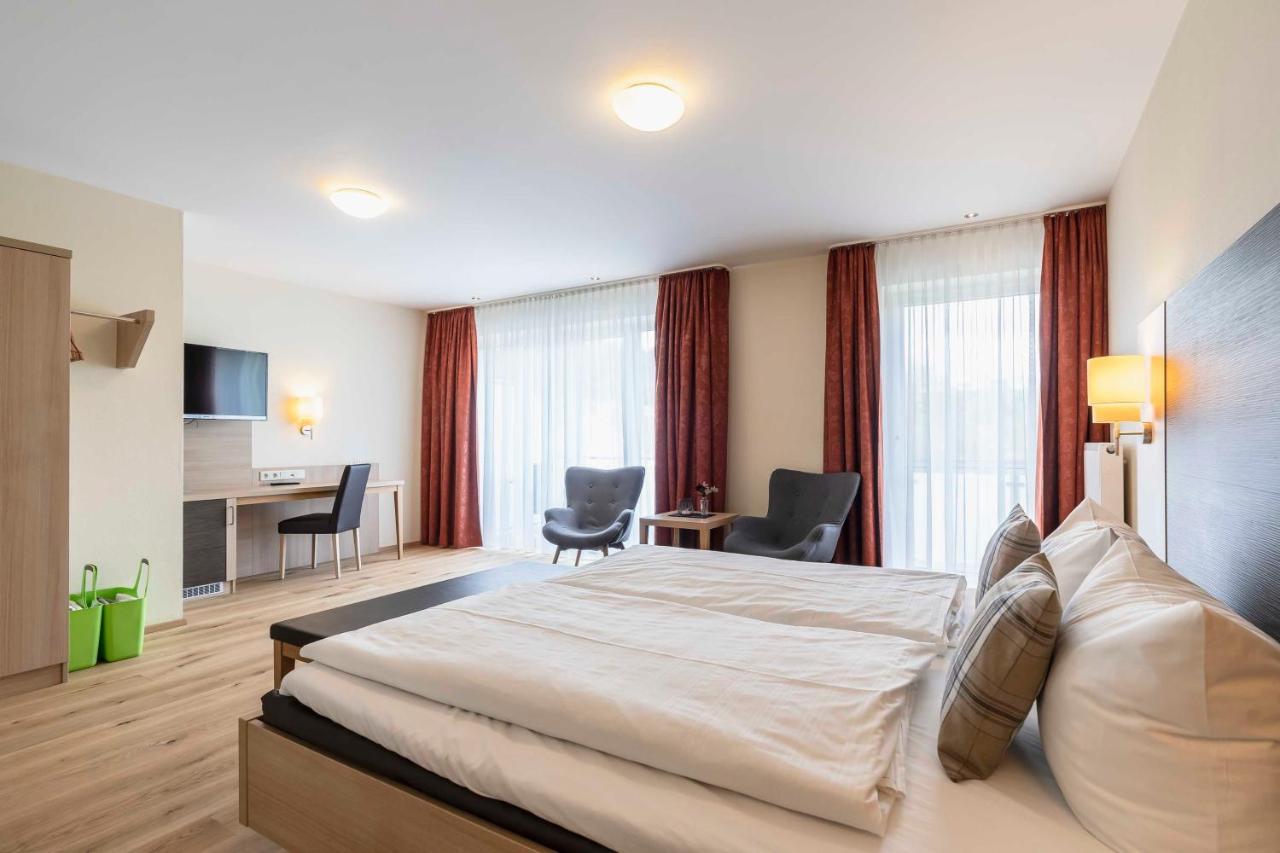 Hotel Dirsch Wellness & Spa Resort Emsing المظهر الخارجي الصورة
