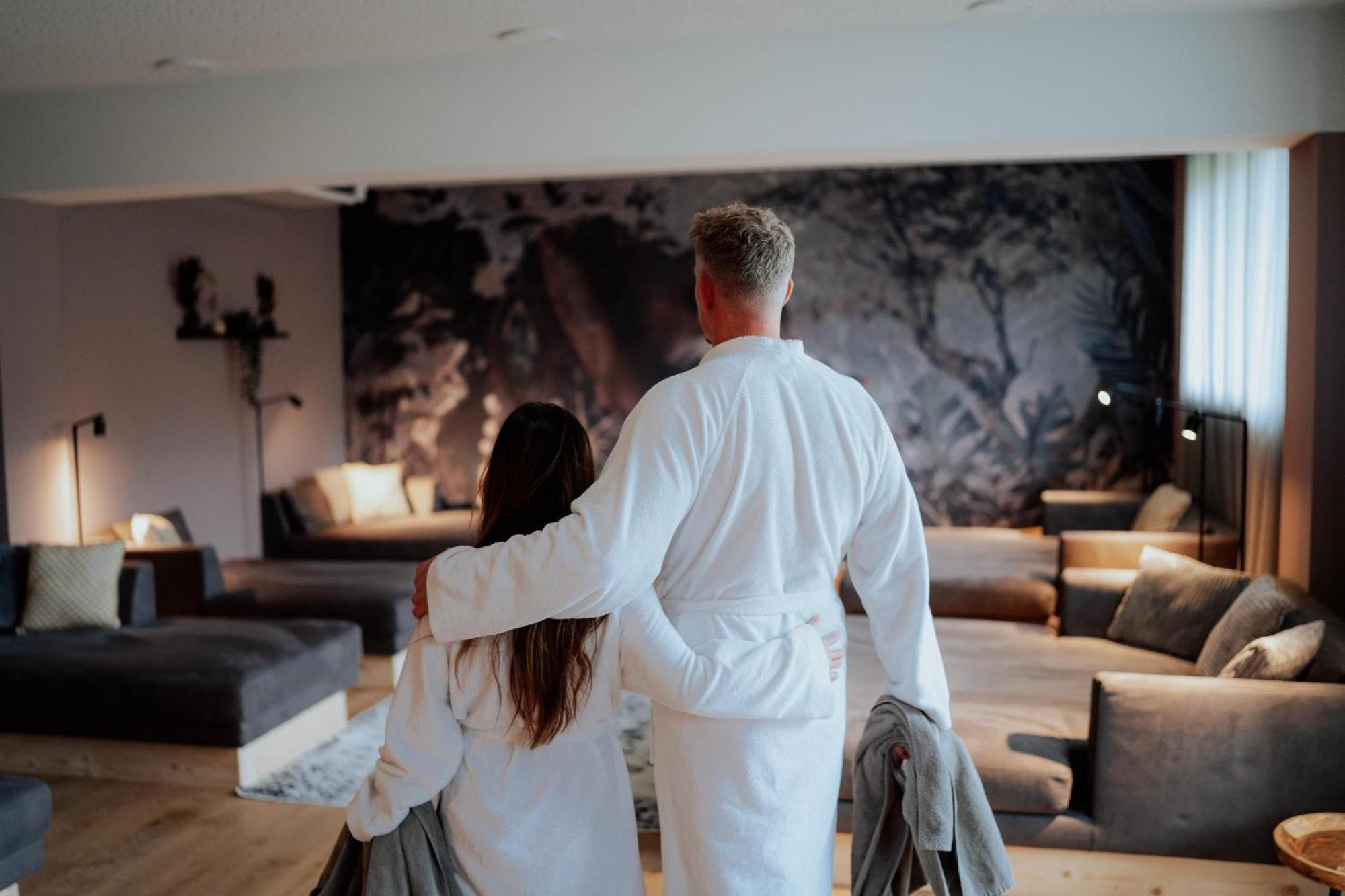 Hotel Dirsch Wellness & Spa Resort Emsing المظهر الخارجي الصورة