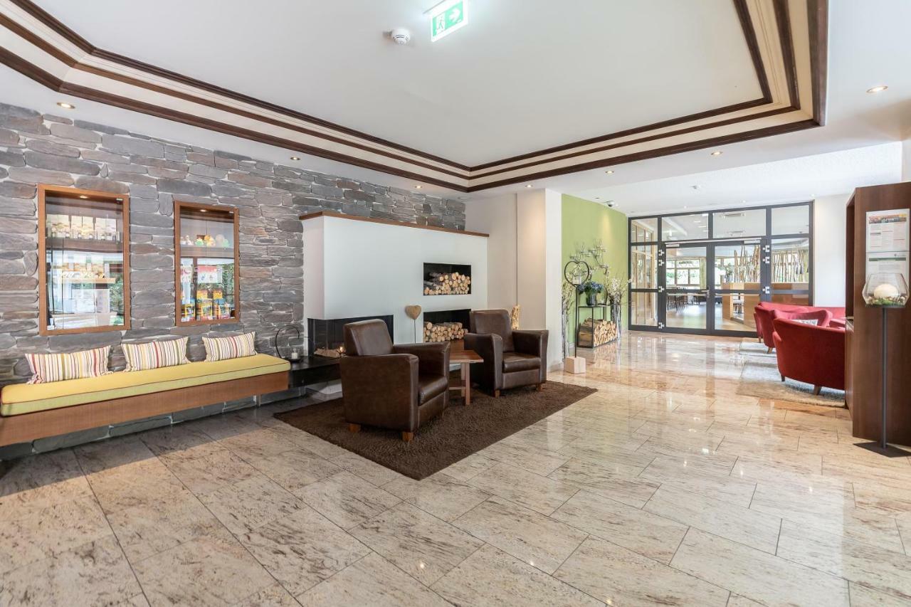 Hotel Dirsch Wellness & Spa Resort Emsing المظهر الخارجي الصورة